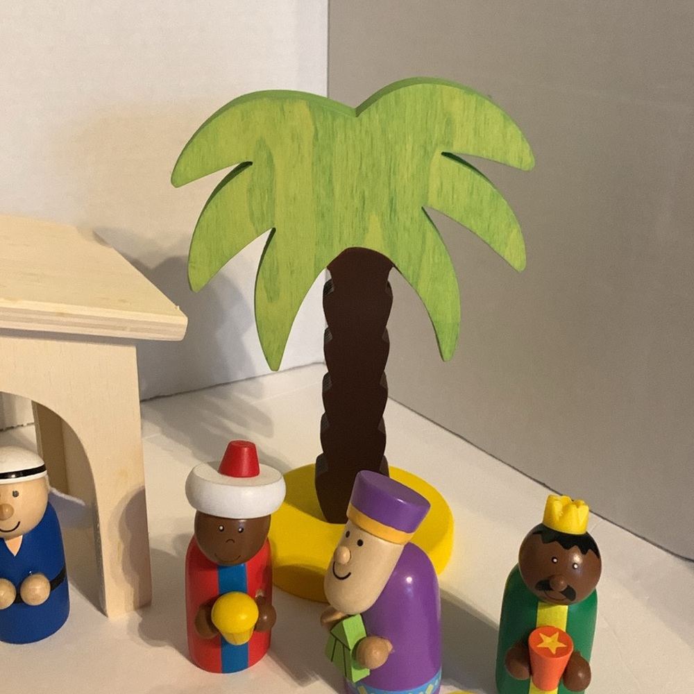 Adorable wooden Nativity scene, 15 pieces. Excellent condition. ππ«π΄πΌπ»π« - Picture 5 of 7